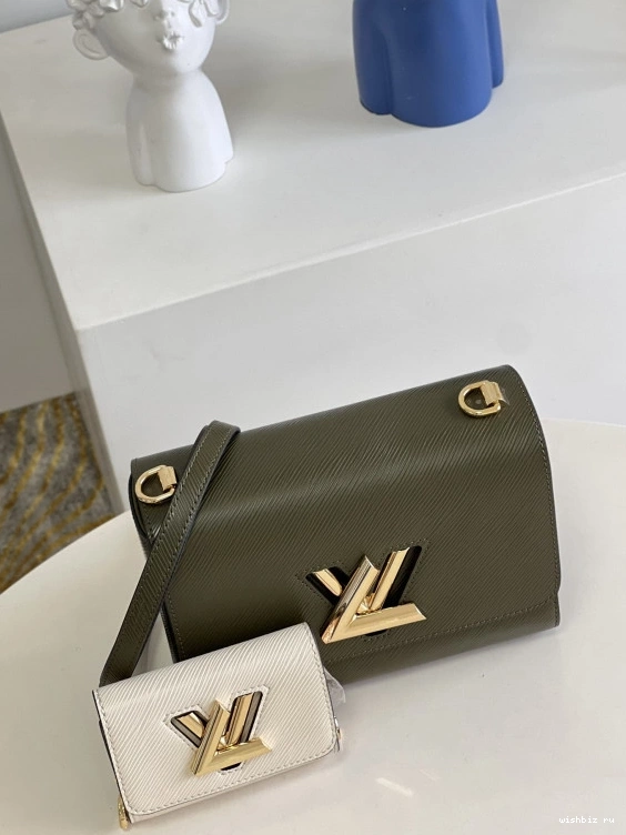 WIS TWIST LOUIS PM VUITTON 1031